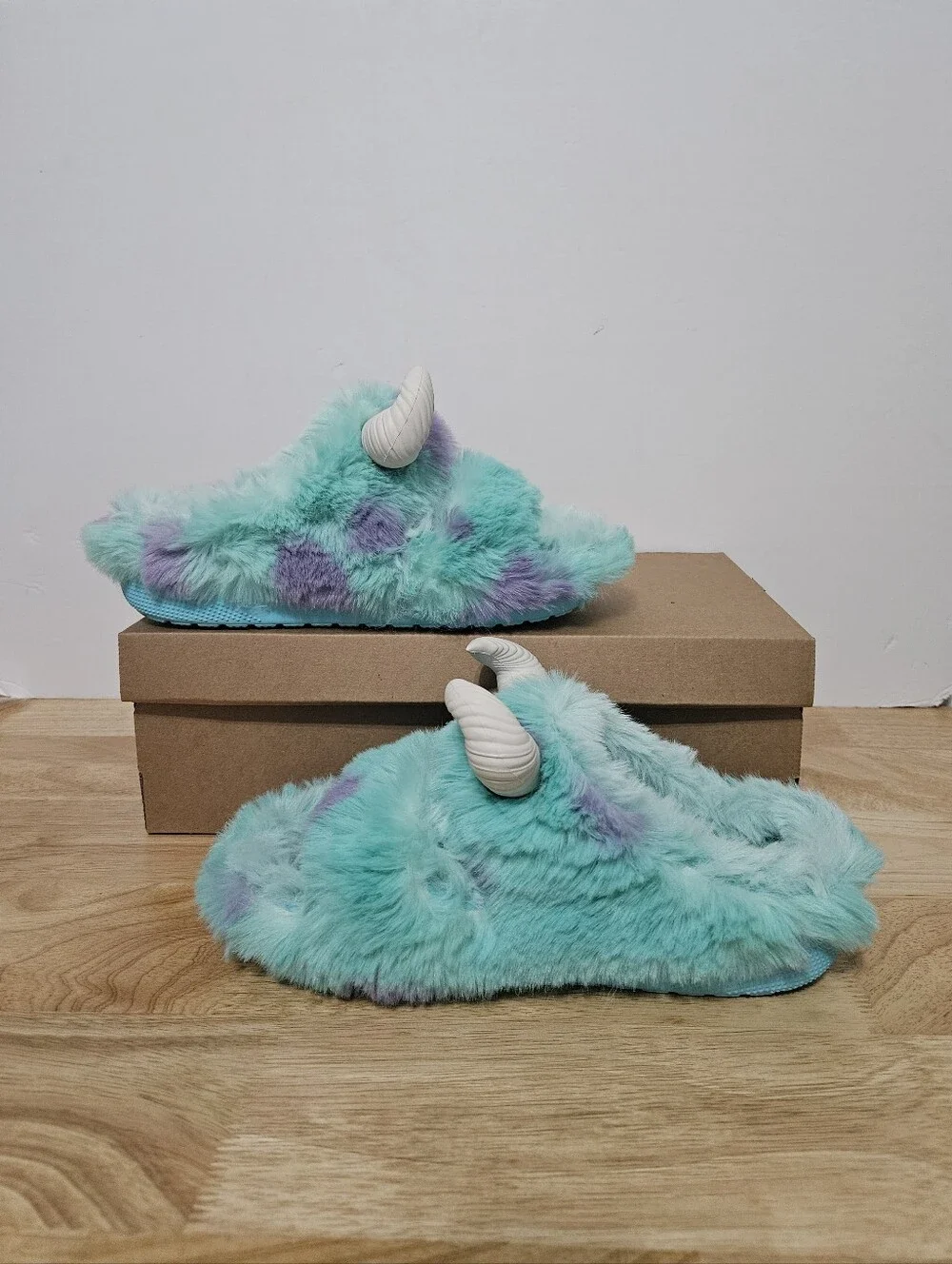Crocs Monsters Inc Sulley